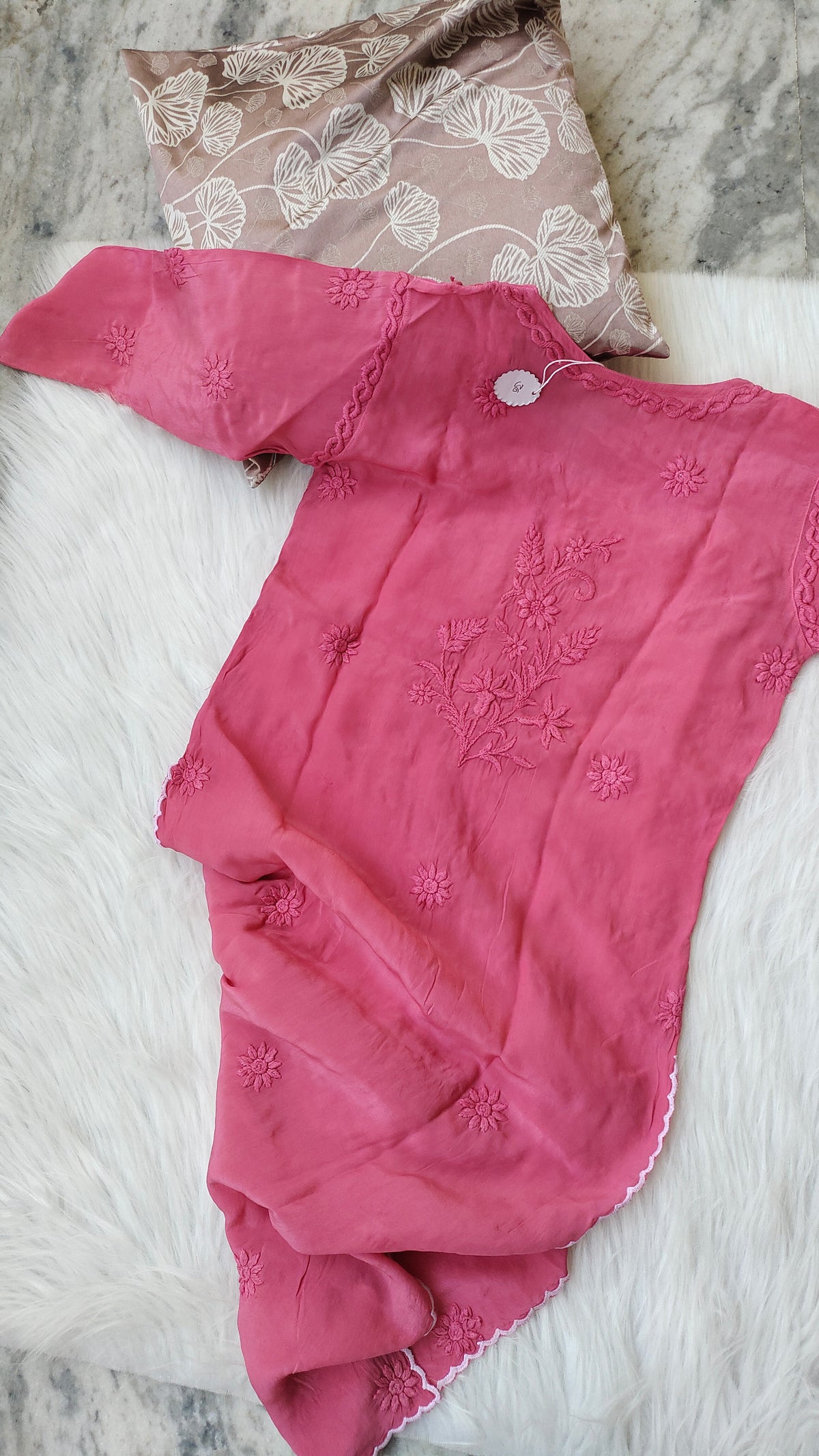 Handmade Chikankari Kurta by LVW Fashions featuring intricate Lucknow-style embroidery and lightweight cotton fabric.