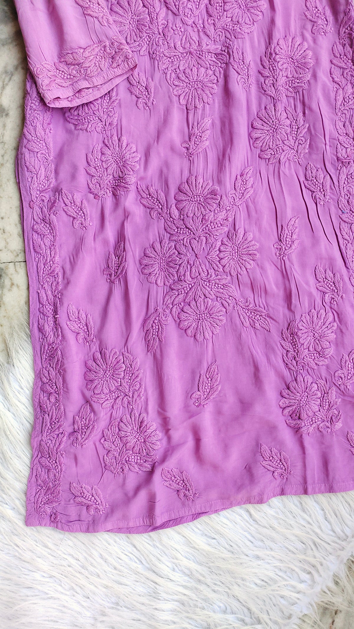 Handmade LVW Fashions Chikankari Kurta featuring intricate Lucknow-style embroidery, traditional and elegant for festive wear.