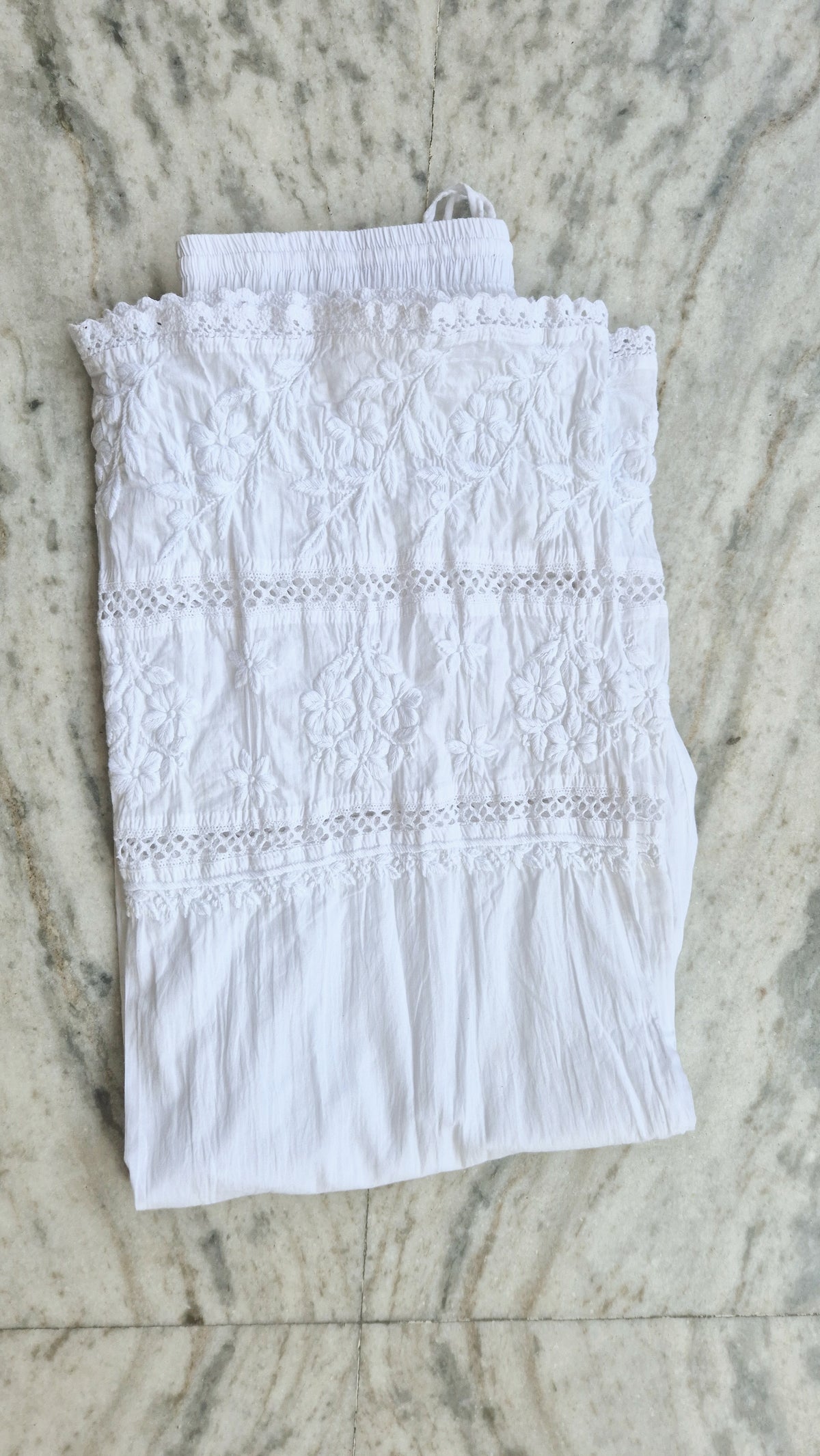 Handmade Lucknow chikankari kurta with lace, paired with premium soft cotton and silk bottoms by LVW Fashions.
