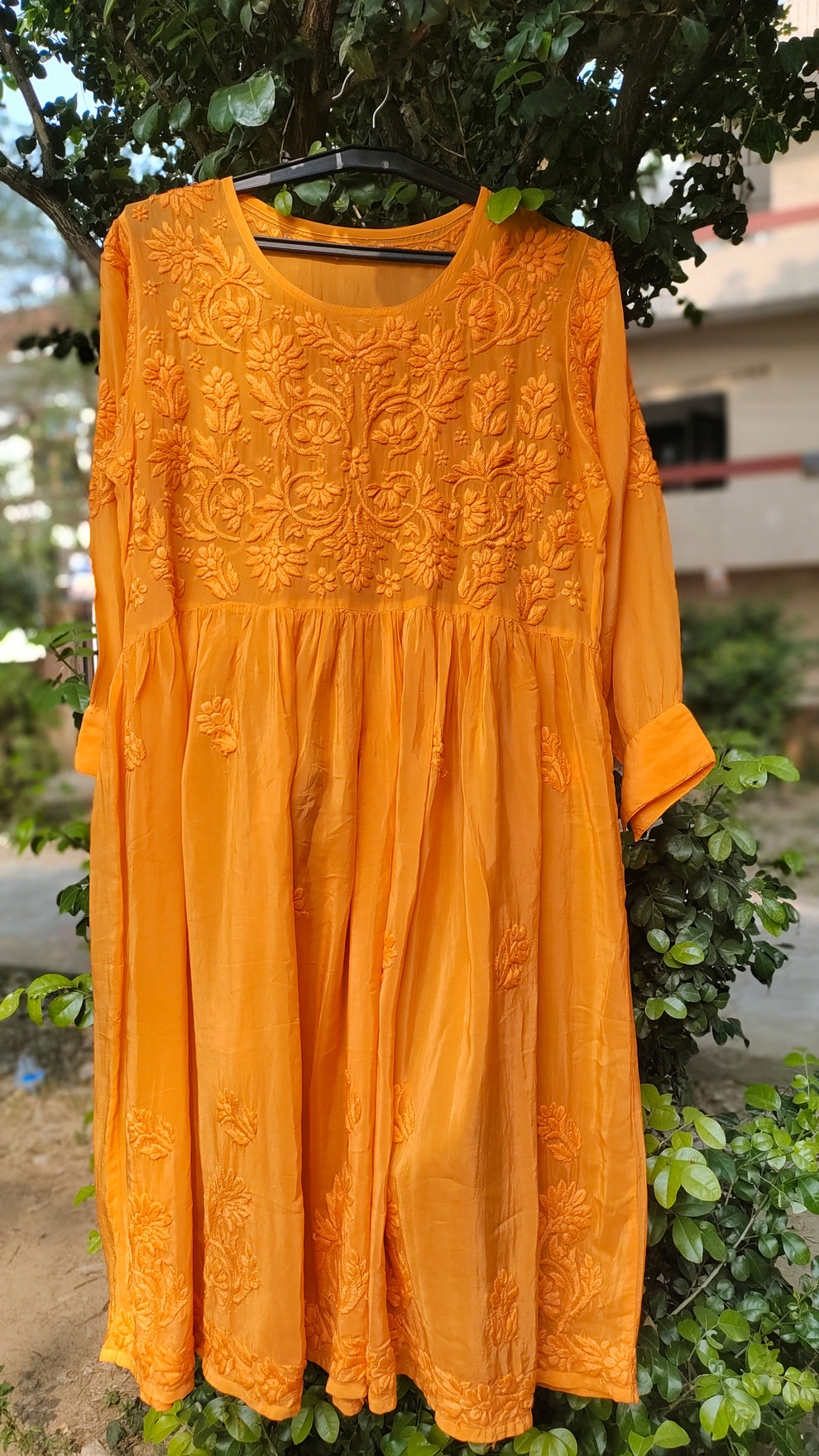 Afgani Tulip premium silk Chikankari co-ord set with handcrafted Lucknow Chikankari kurta and matching pants.