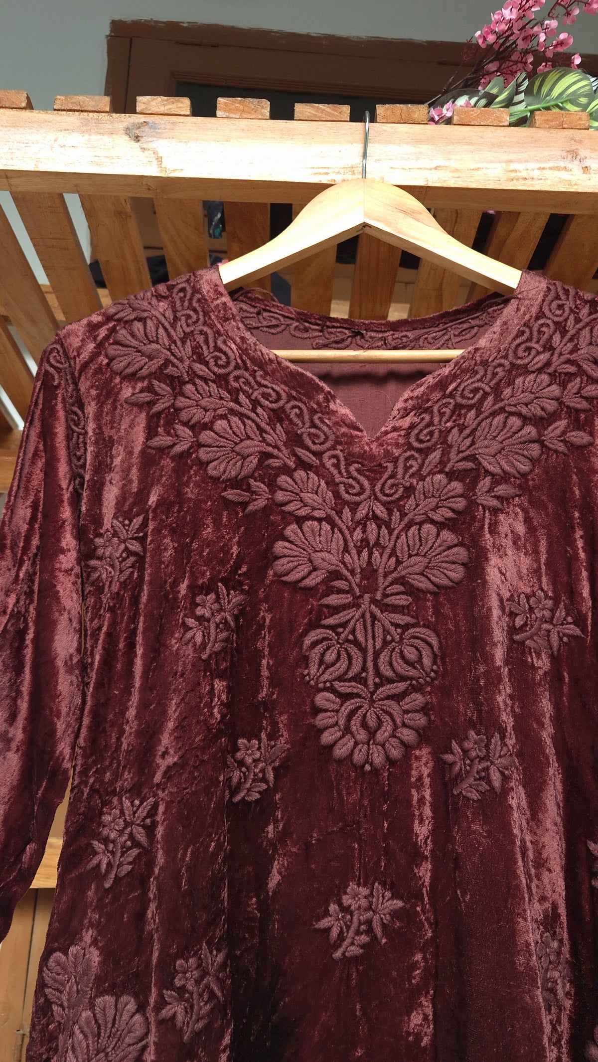 Handcrafted Kashmiri Makhmal Kurta by LVW Fashions with intricate Chikankari embroidery, soft, warm, luxurious winter wear.