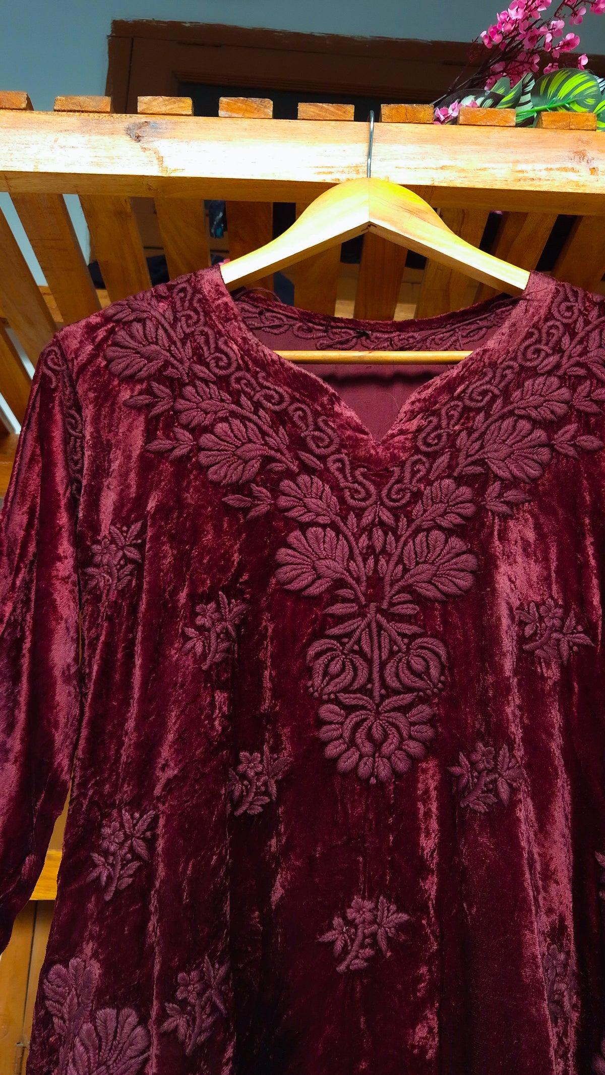 Reddish maroon Kashmiri Makhmal handcrafted Chikankari co-ord set by LVW Fashions, featuring traditional Lucknow-style embroidery.