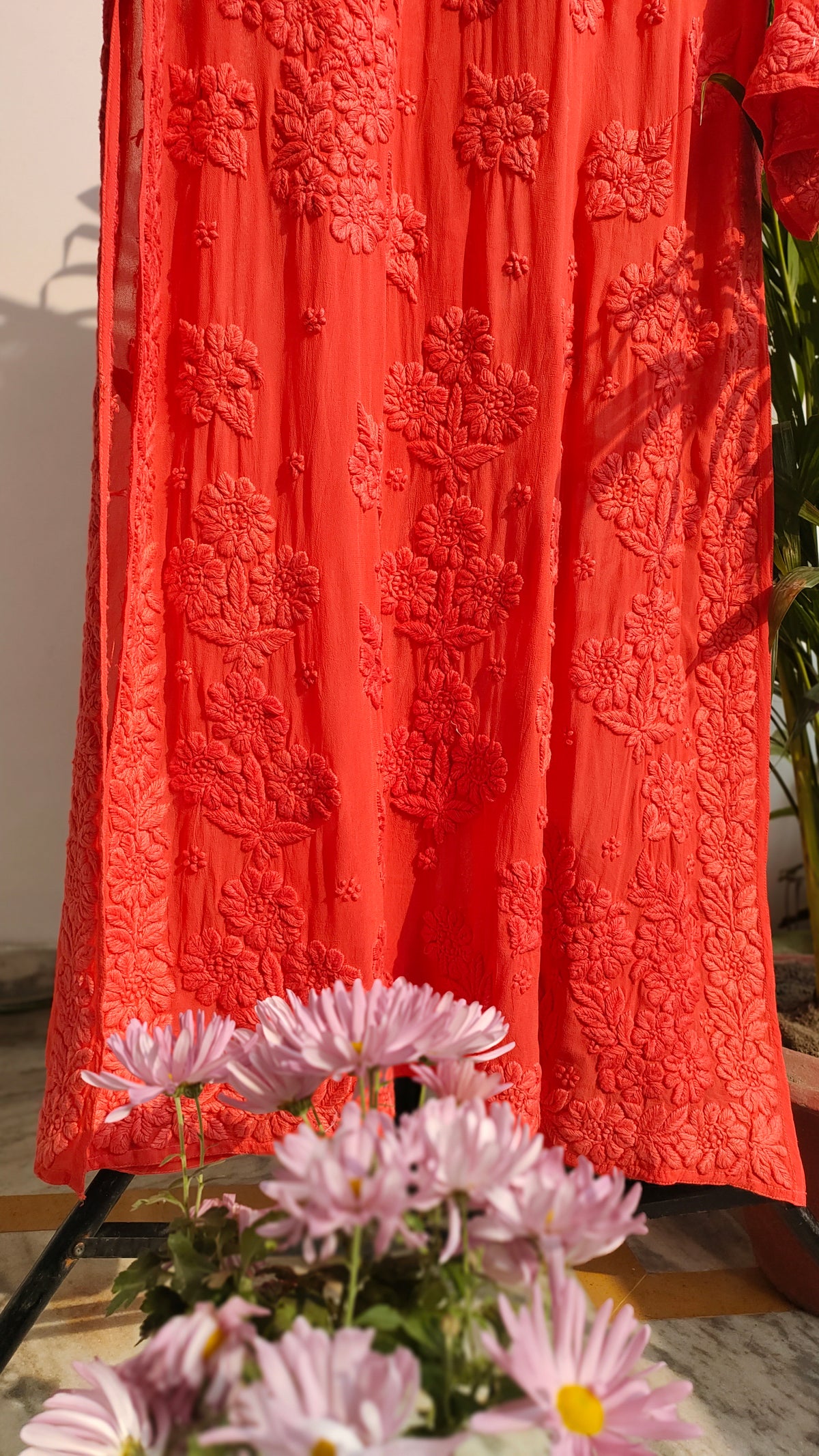 Handmade LVW Fashions Georgette Chikankari Kurta with blended shades and intricate embroidery, crafted in Lucknow.