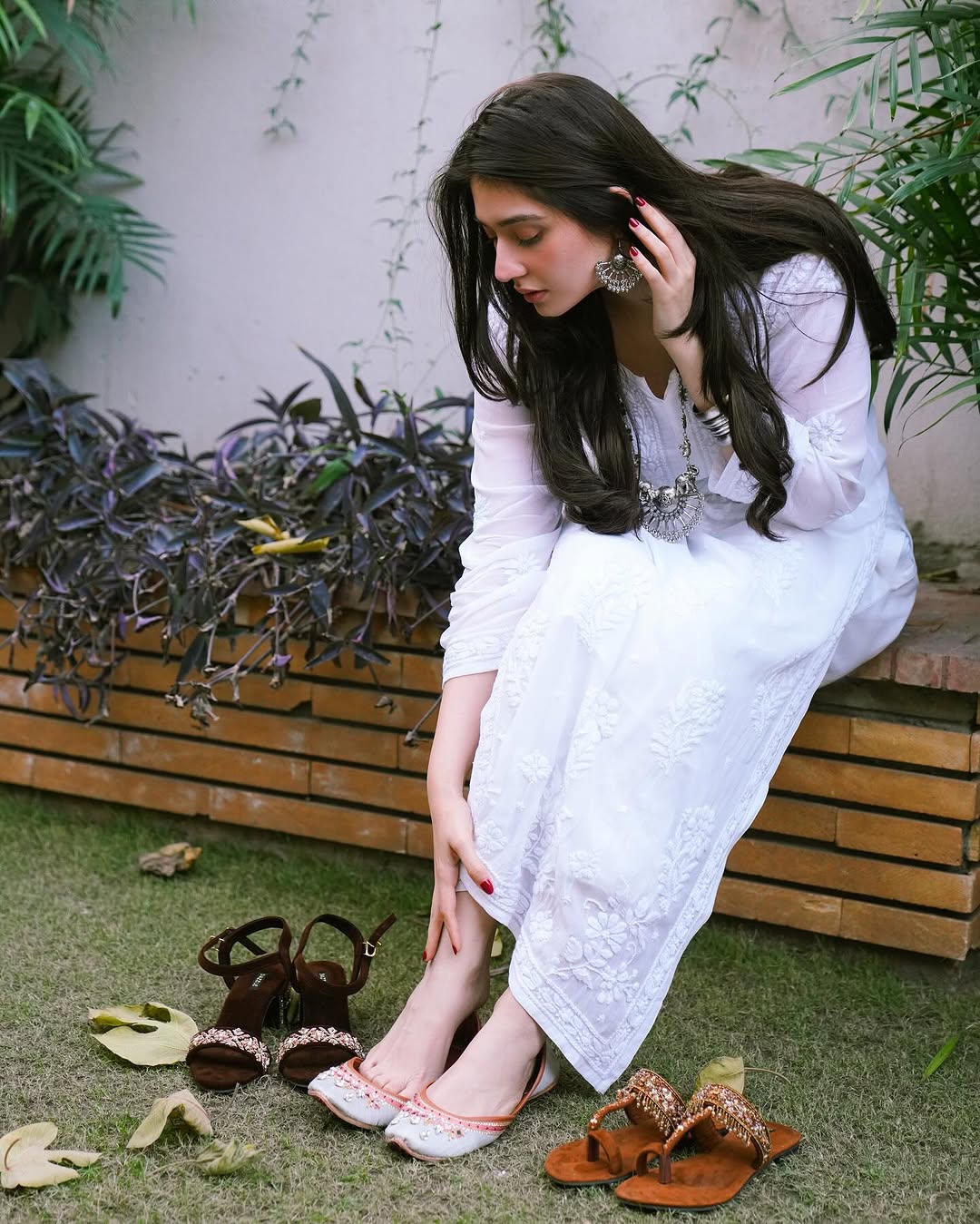 White Adaya premium Georgette Chikankari kurta by LVW Fashions, featuring intricate handmade Lucknow Chikankari embroidery.