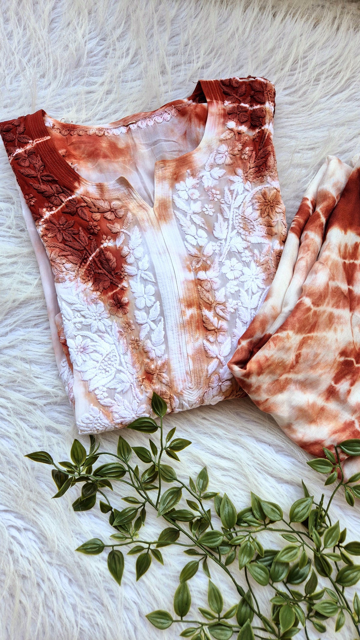 Beautiful handmade Georgatte tie-dye Chikankari Kurta from LVW Fashions with intricate Lucknow Chikankari embroidery.