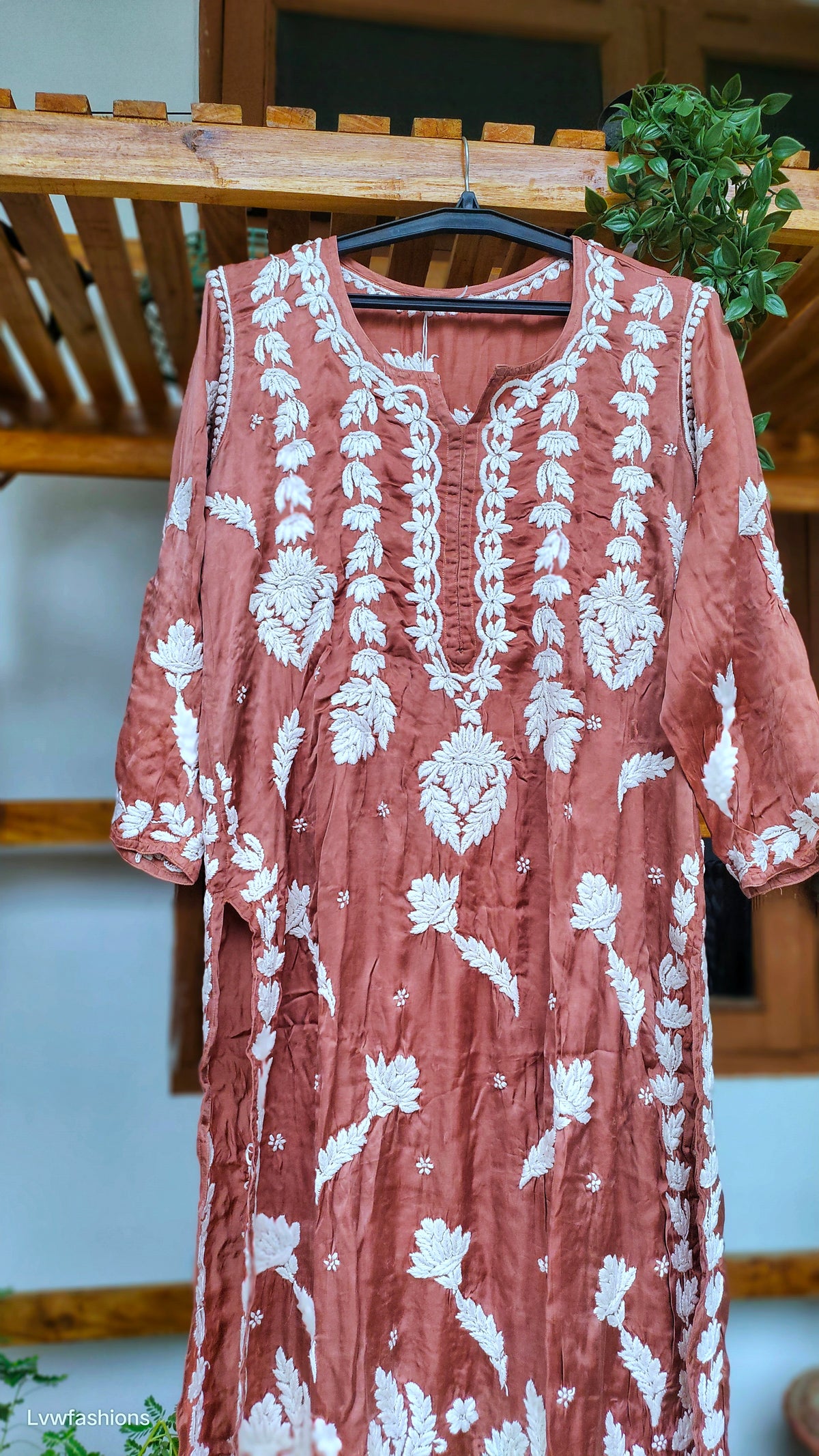 Handmade silk Chikankari long kurta by LVW Fashions with intricate Lucknow embroidery, showcasing beautiful traditional craftsmanship.