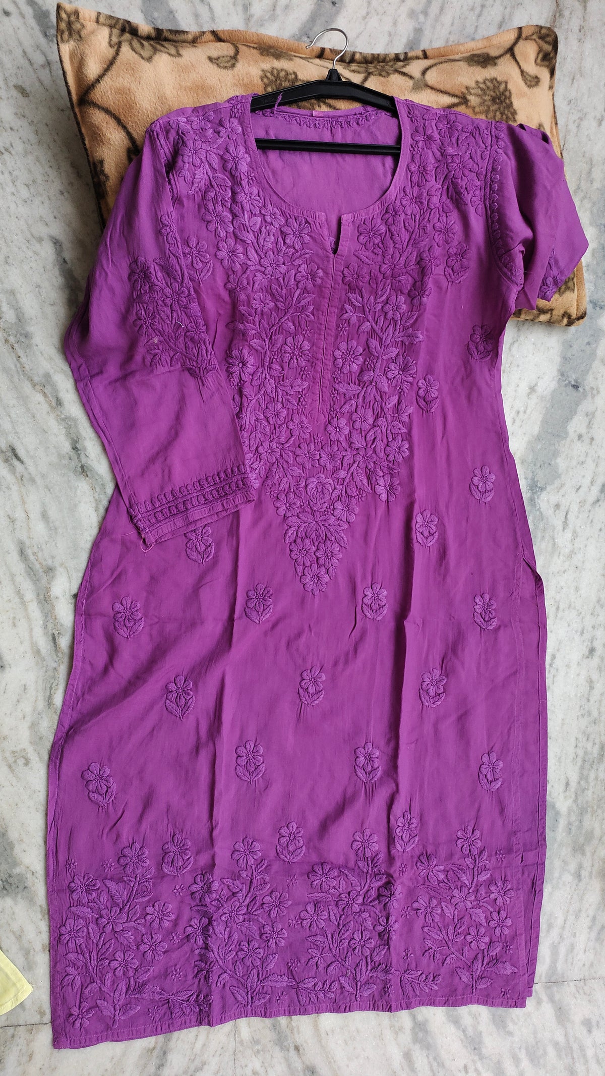 Soft cotton long Kurti with intricate Chikankari embroidery from LVW Fashions, handmade in Lucknow, featuring a classic design.