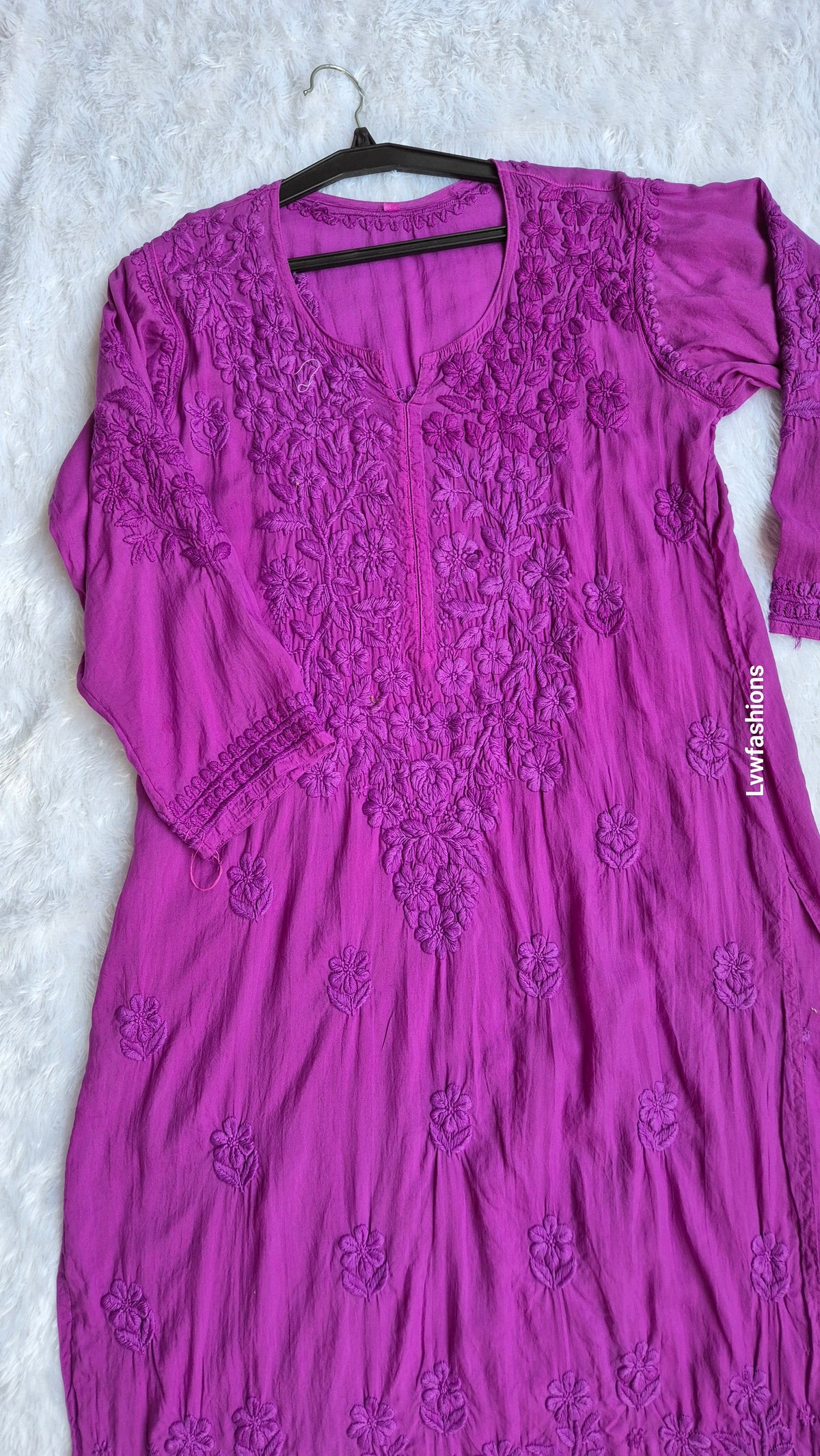 LVW Fashions handmade Byzantine modal cotton chikankari long kurti with intricate Lucknow-style embroidery, soft and comfortable fabric.