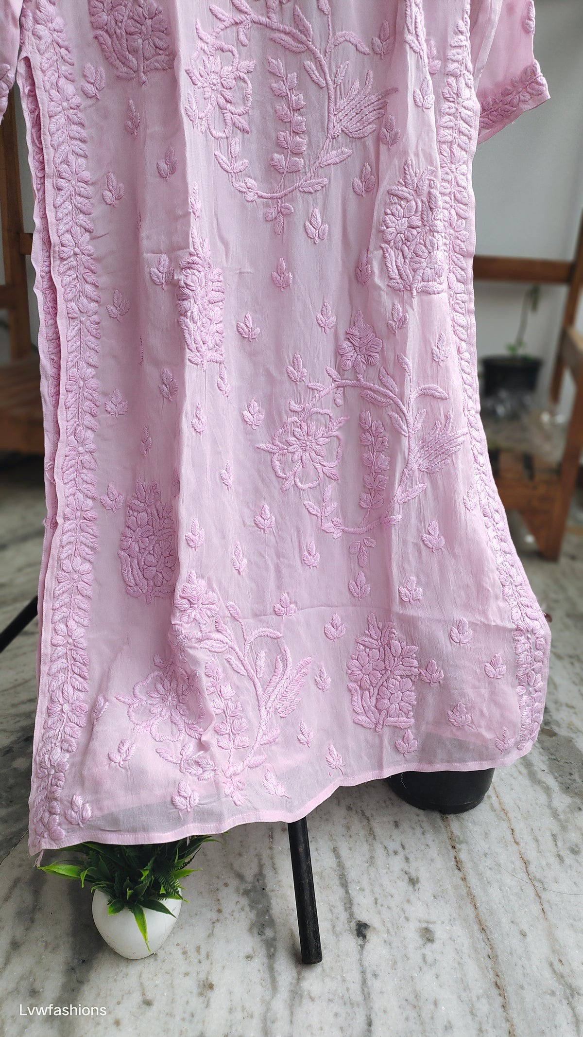 Pink premium georgette floral Chikankari kurta by LVW Fashions, handmade Lucknow chikankari with intricate embroidery.