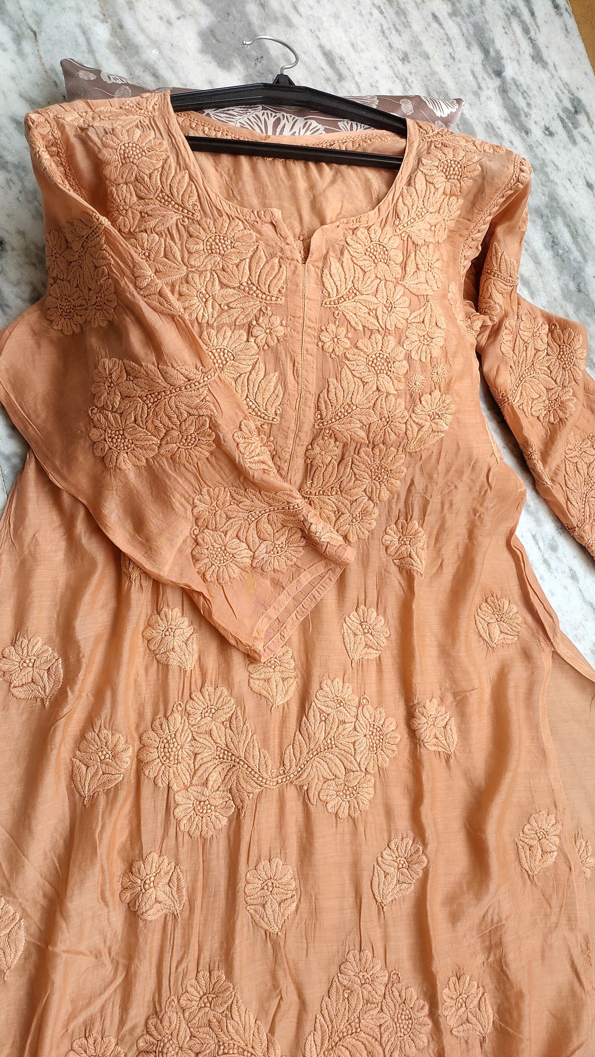 Honey Bee premium silk modal chikankari kurta set by LVW Fashions, handcrafted Lucknow chikankari embroidery, elegant traditional attire.
