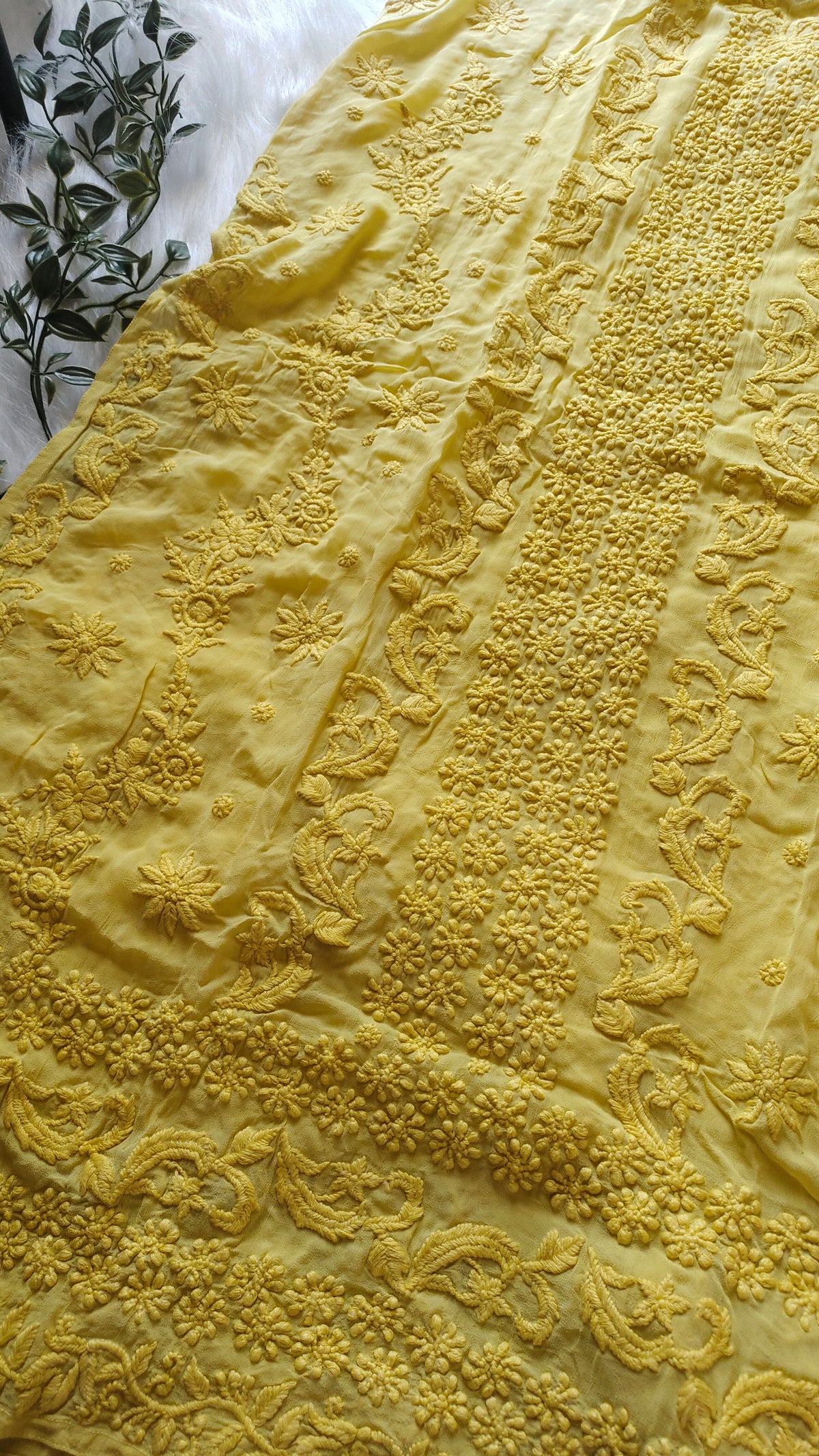 Luxurious LVW Fashions Murri motifs premium Georgette Chikankari long kurta with heavy embroidery, lightweight and handmade in Lucknow.