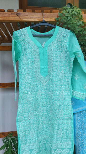 Handmade LVW Fashions Voil Cotton Chikankari Long Kurta with back Daman embroidery, showcasing intricate Lucknow Chikankari craftsmanship.