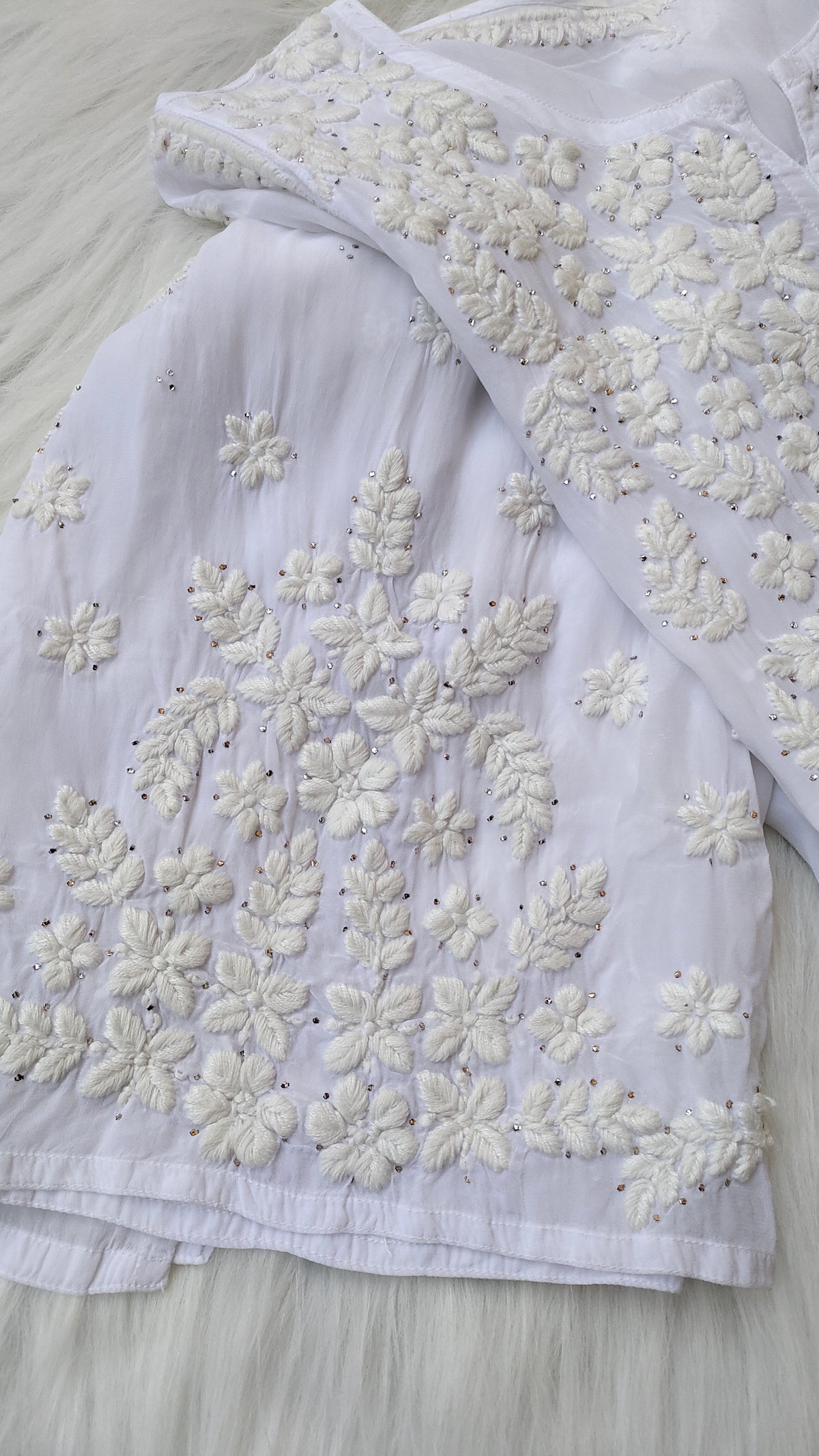 Safed Premium Georgette Chikankari long kurta with Kamdani embellishments, handmade by LVW Fashions in Lucknow Chikankari style.