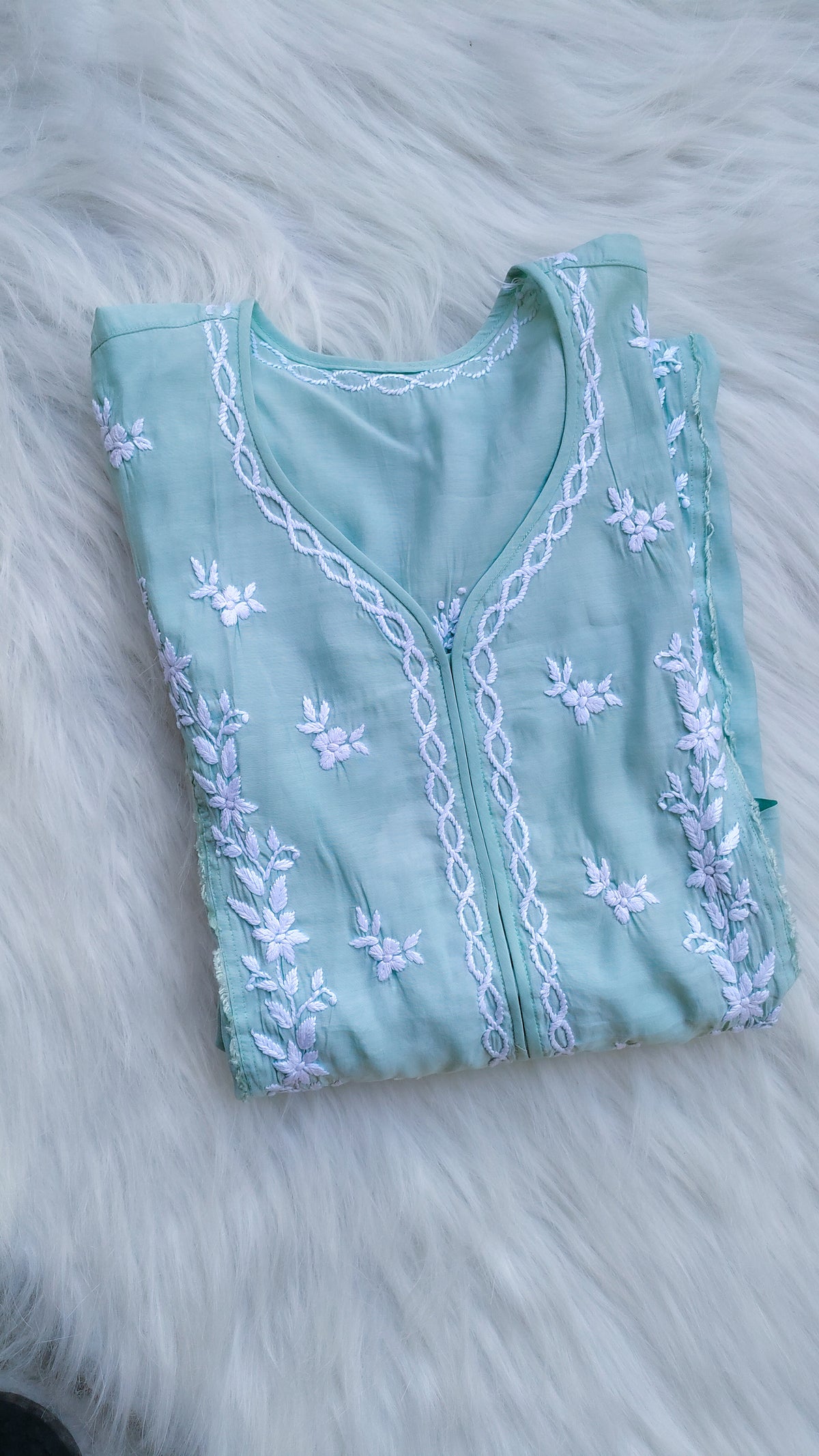 LVW Fashions cotton chikankari long kurta with intricate hand-embroidered Lucknow chikankari, perfect for comfortable summer wear.