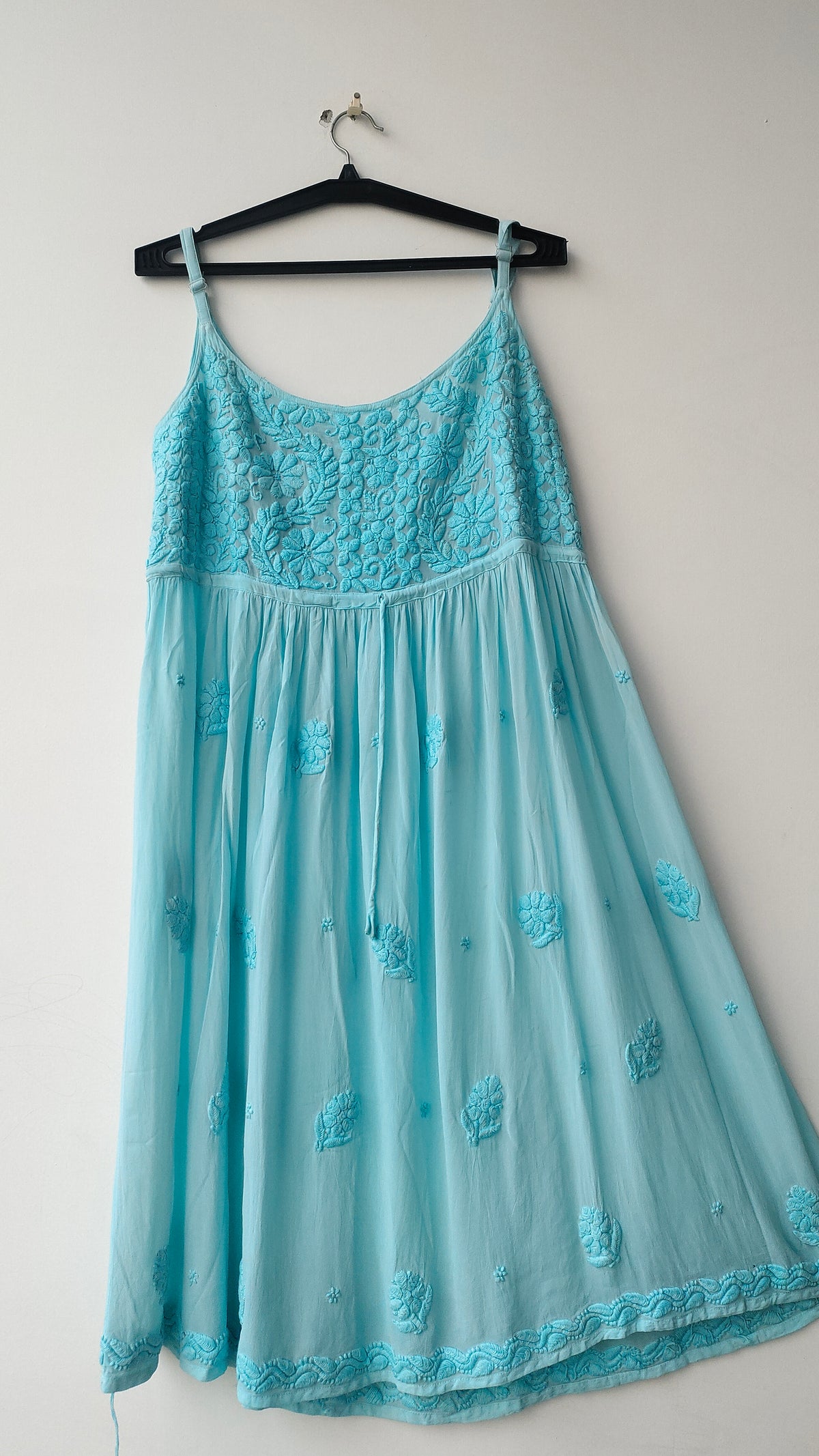 Tulip Premium Georgette Chikankari Tunic by LVW Fashions, handmade Lucknow chikankari kurta in light, flowing fabric.