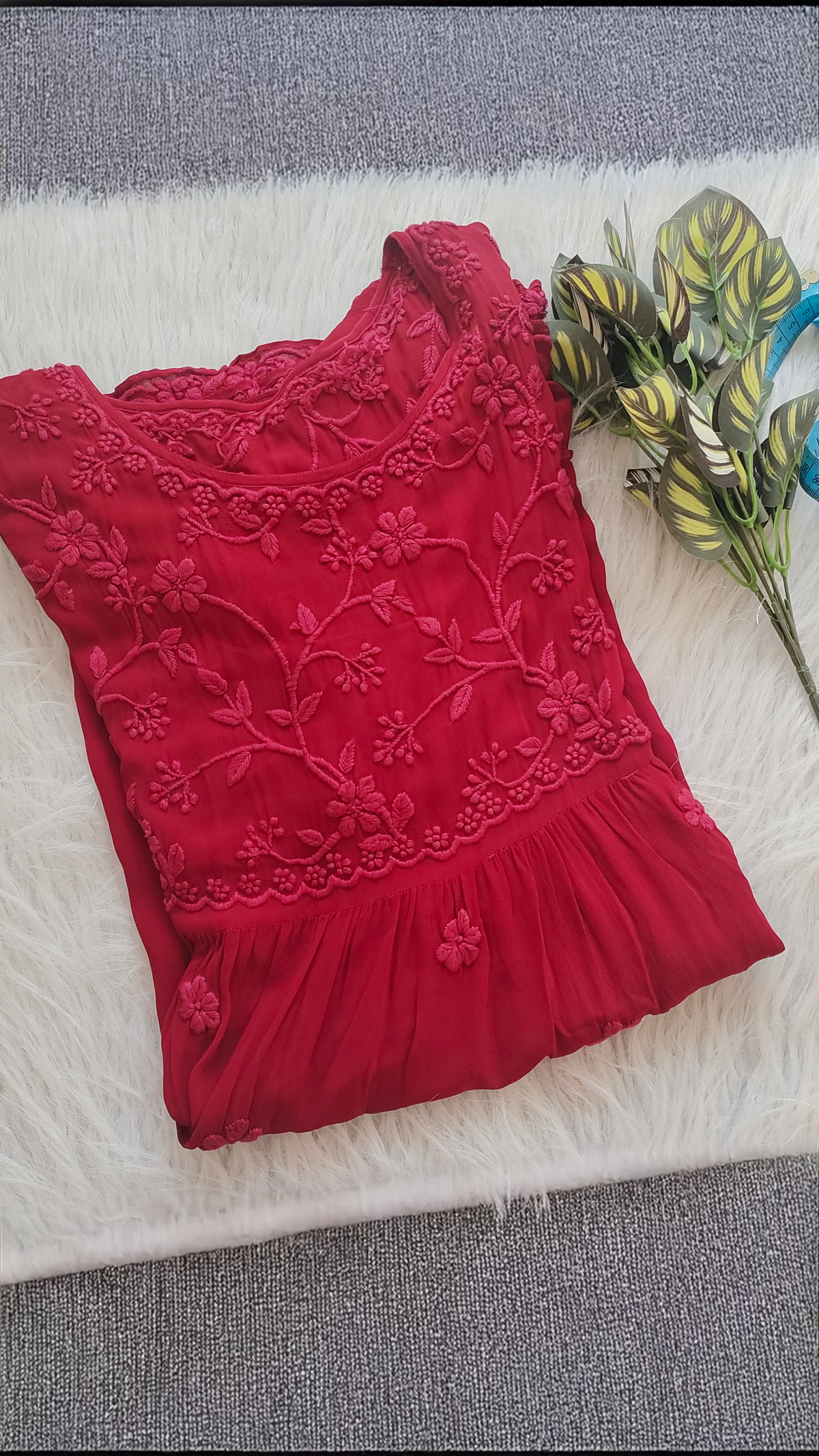 Red Tulip Premium Georgette short tunic with intricate side Chikankari embroidery, handcrafted by LVW Fashions in Lucknow.