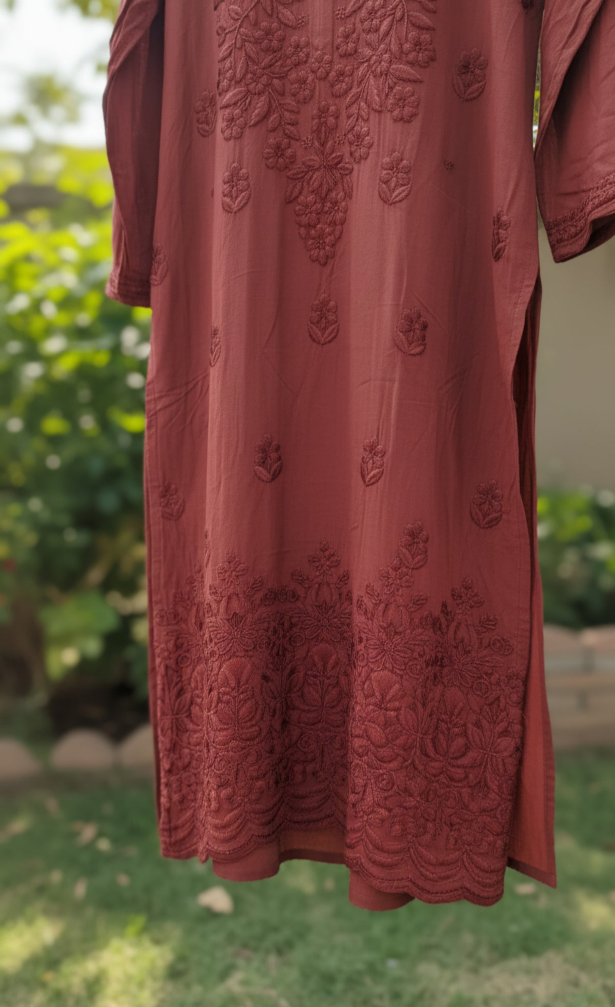 Zaina premium soft non-transparent Chikankari long Kurti by LVW Fashions, handmade Lucknow Chikankari Kurta in XXS size.