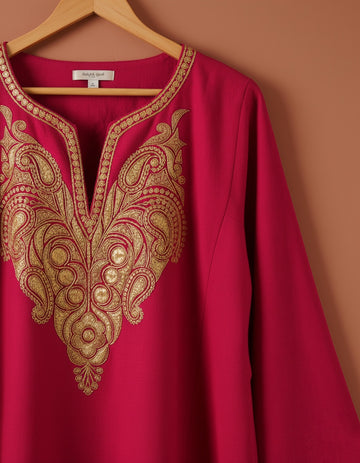 Double wearble Sleeves Kashmiri Golden Boti Tilla Embroidered Woollen Phiran – Magenta Pink | Handcrafted Heritage