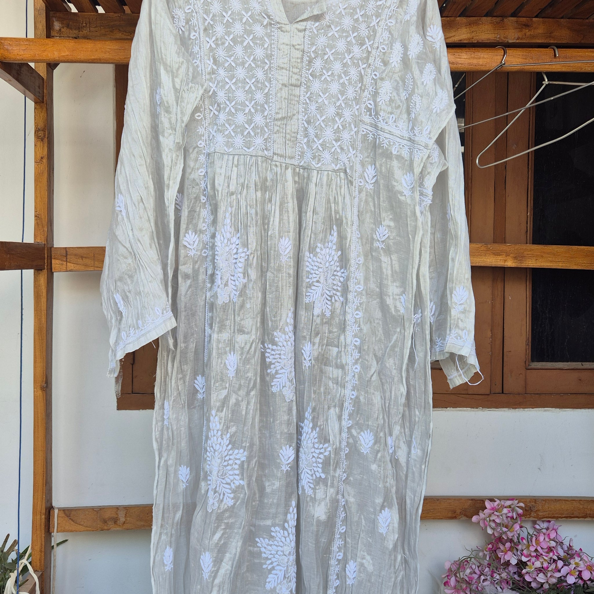 Chandi Silver Premium Chanderi hikankari Kurta Dupatta Set