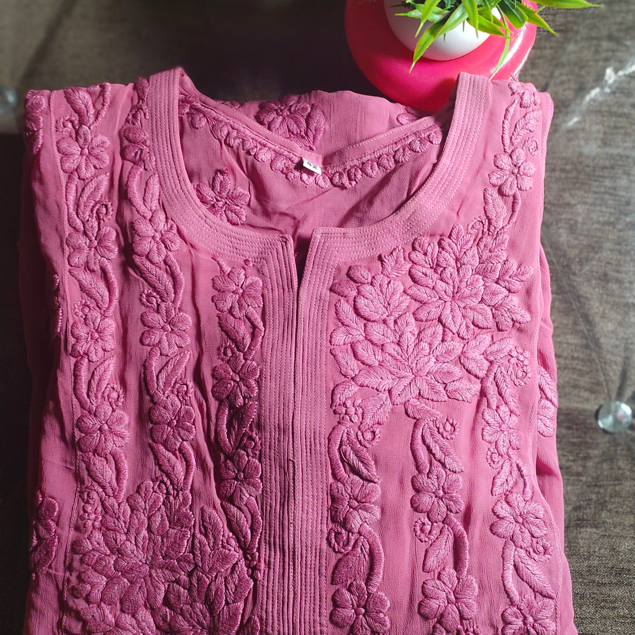 Five ROSES Premium Georgette Luxurious Chikankari Kurta