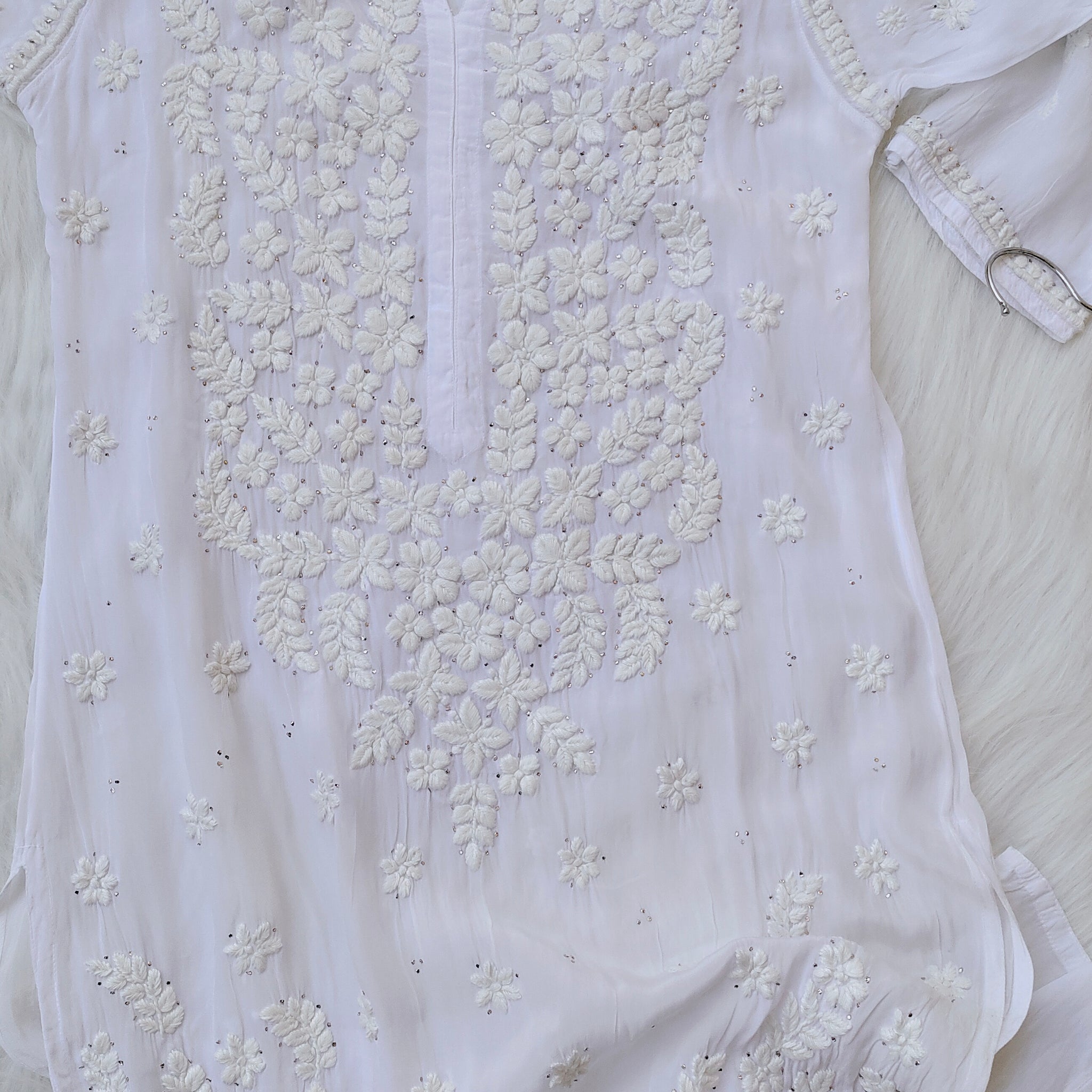Safed Premium Georgette Chikankari Long Kurta With Kamdani Add on