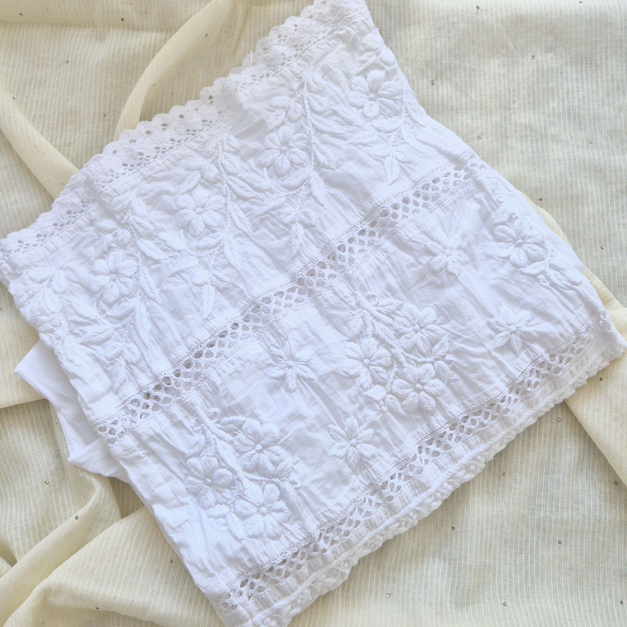 Premium bottoms Pure soft cotton & Soft Silk
Pure Handmade chikankari