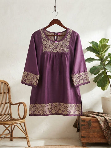 Farah soft Muslin Pure Handcrafted Chikankari Tunic (no cod for this article)