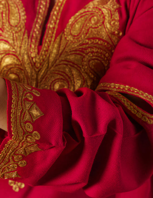 Double wearble Sleeves Kashmiri Golden Boti Tilla Embroidered Woollen Phiran – Magenta Pink | Handcrafted Heritage