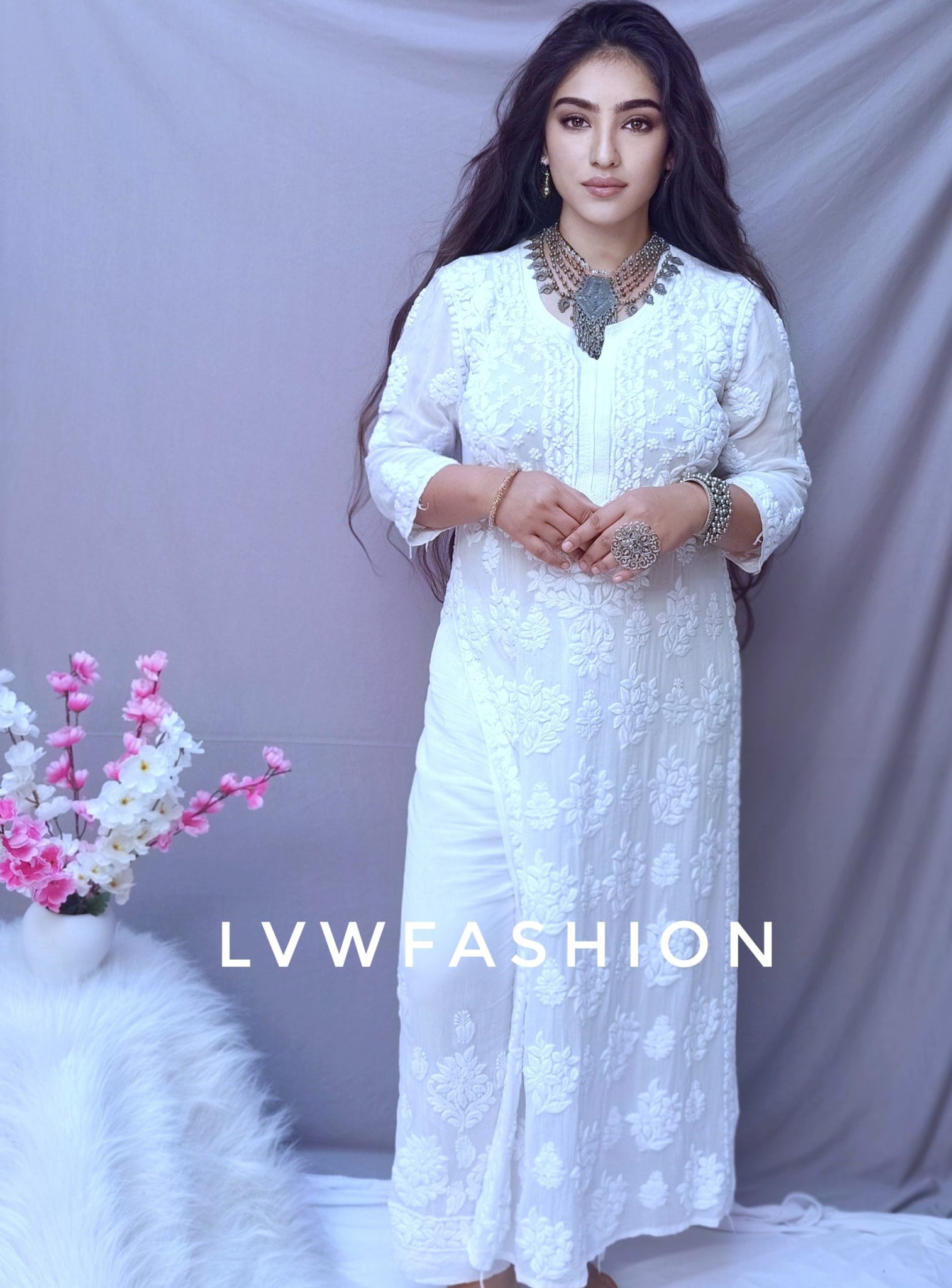 "Adaya" White Restock This Beautiful Premium Georgette Long Kurta