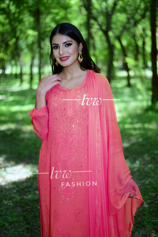 LVW Fashion Luxurious Chikankari Resham Thread 3-piece set with Kamdani embroidery and included slip, showcasing intricate craftsmanship.
