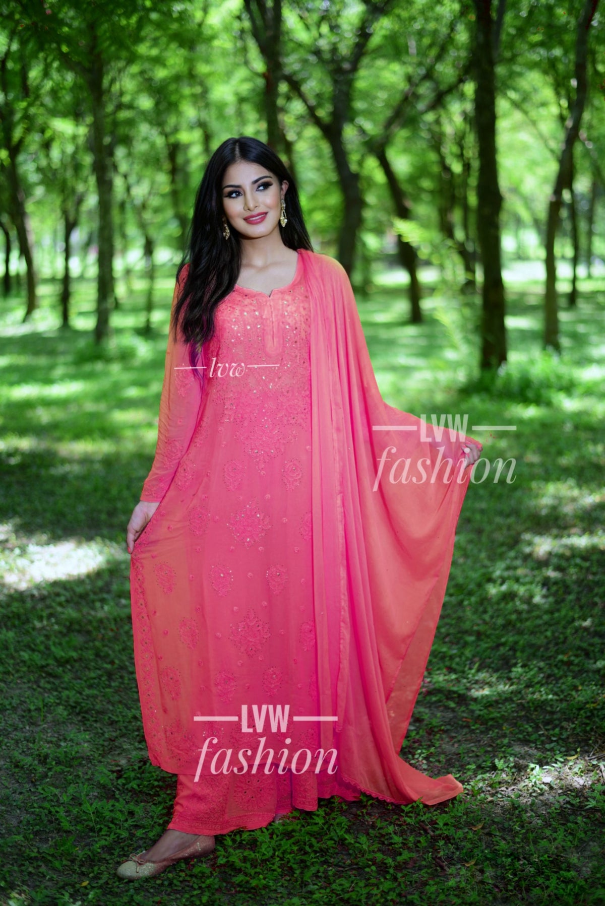 LVW Fashion luxurious Chikankari 3-piece set featuring Resham thread embroidery, Kamdani accents, with included slip and elegant design.